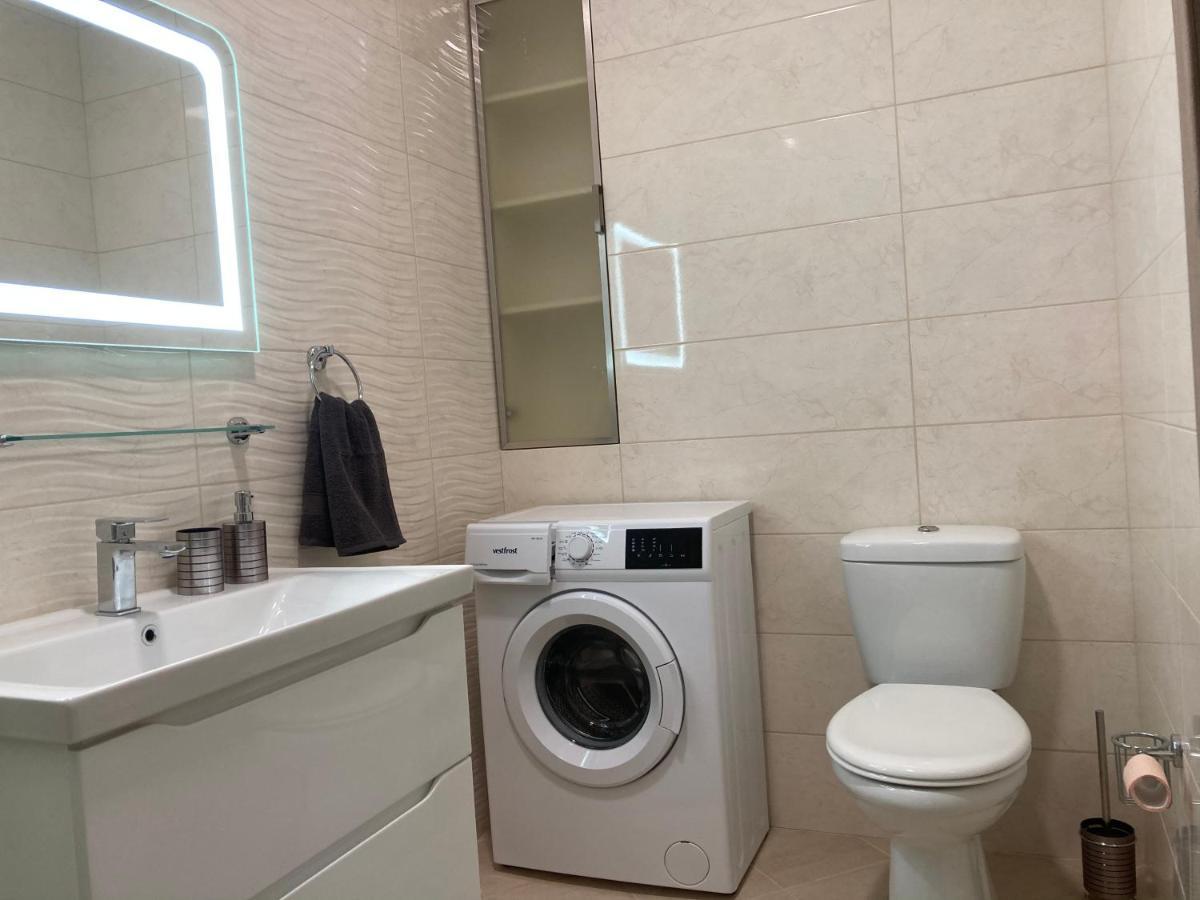 Omega 6 Apartment โอเดสซา ภายนอก รูปภาพ